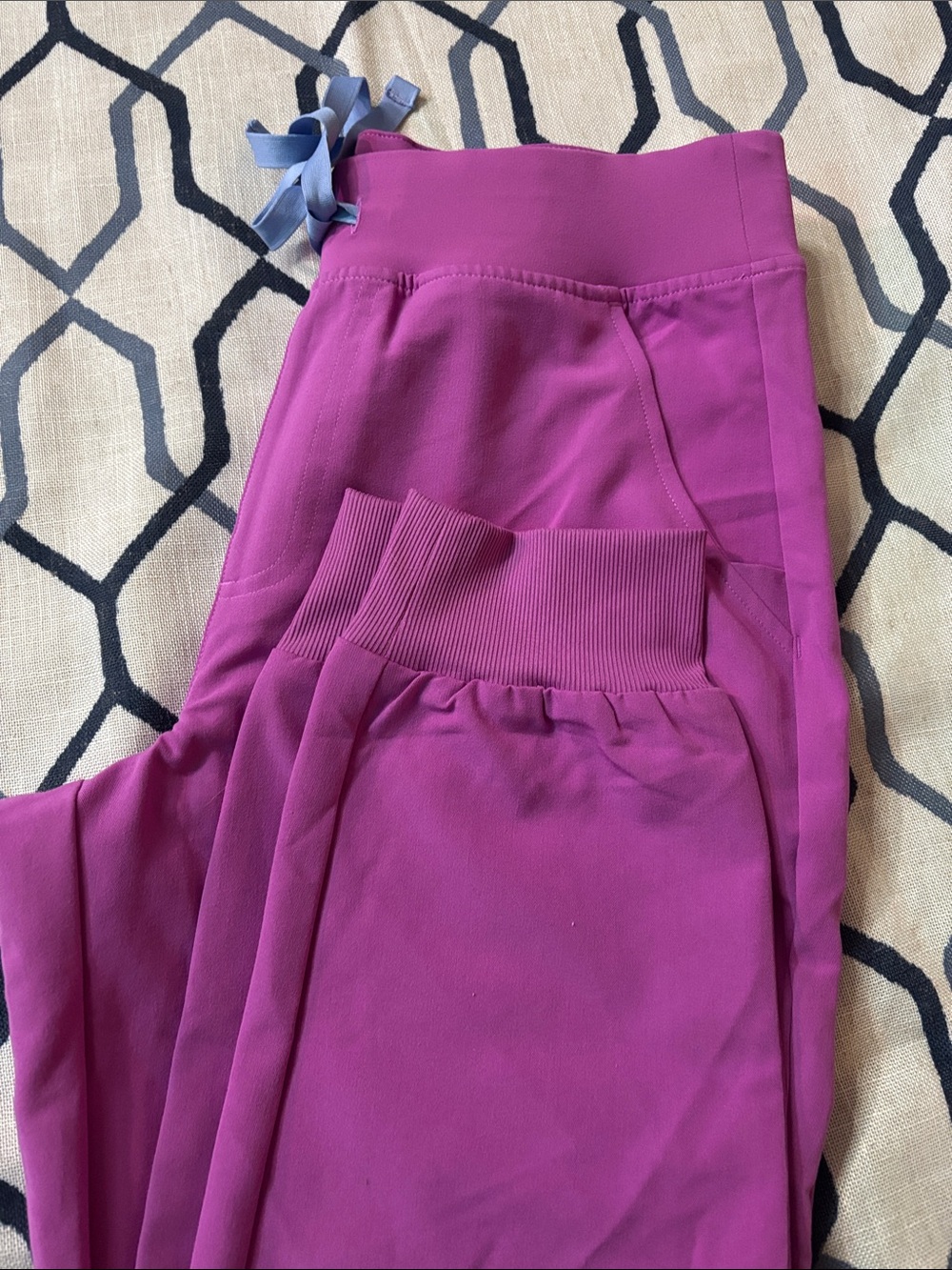Figs High Waisted Zamora Joggers Ultaberry Size Small NWOT